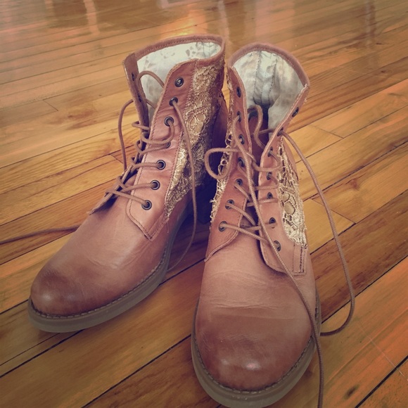 French lace up ankle boots - Picture 1 of 3