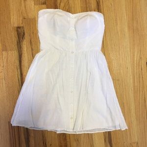 WET SEAL PADDED STRAPLESS WHITE DRESS