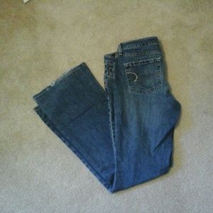 Low rise flare jean