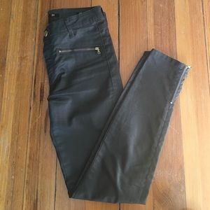 ⭐️ZARA⭐️ Black slim fit pants