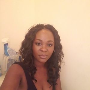 Meet your Posher, Ginie