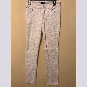 ❗️Make an offer❗️Gray and white skinny pants