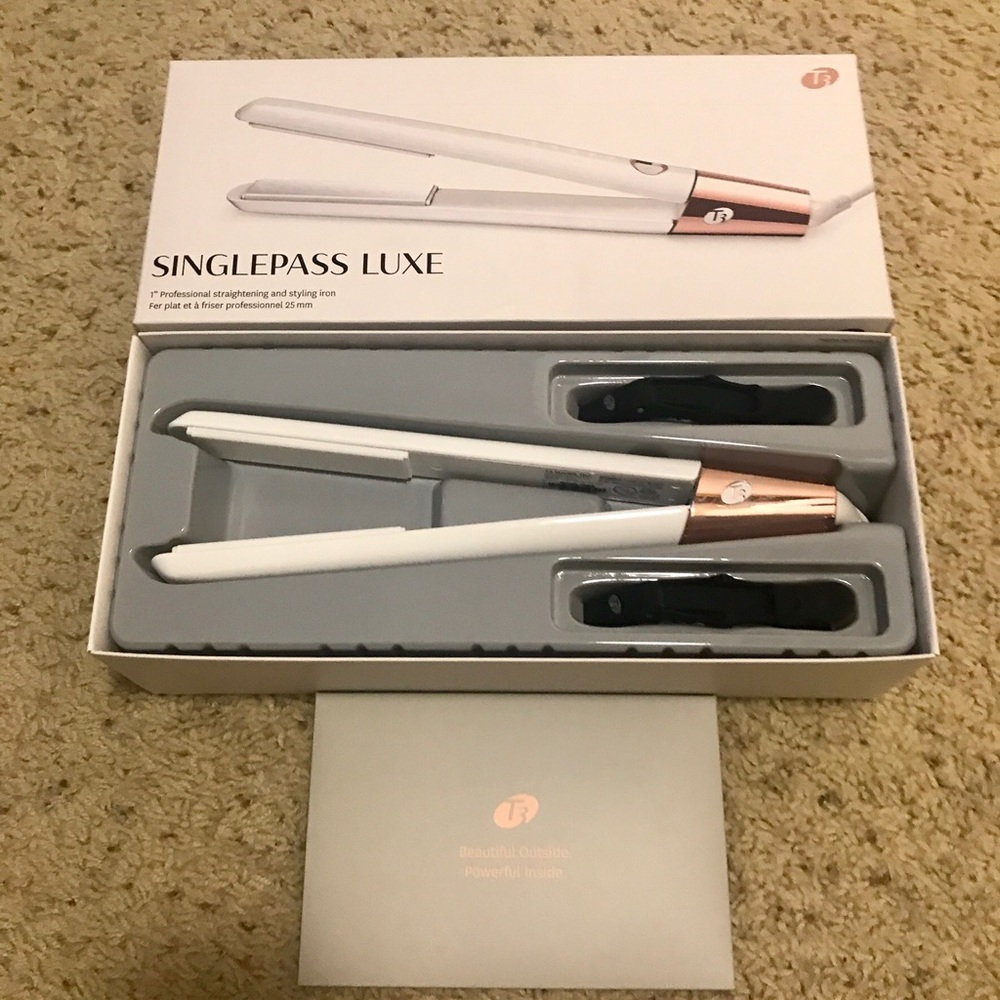 BNIB-T3 SinglePass Luxe 1" Straightener