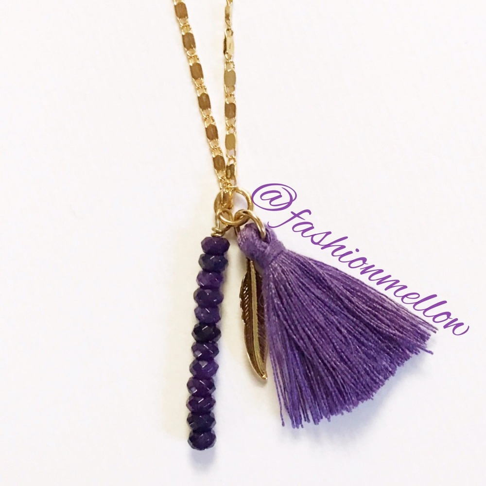 Tassel & jade necklace - Picture 4 of 4
