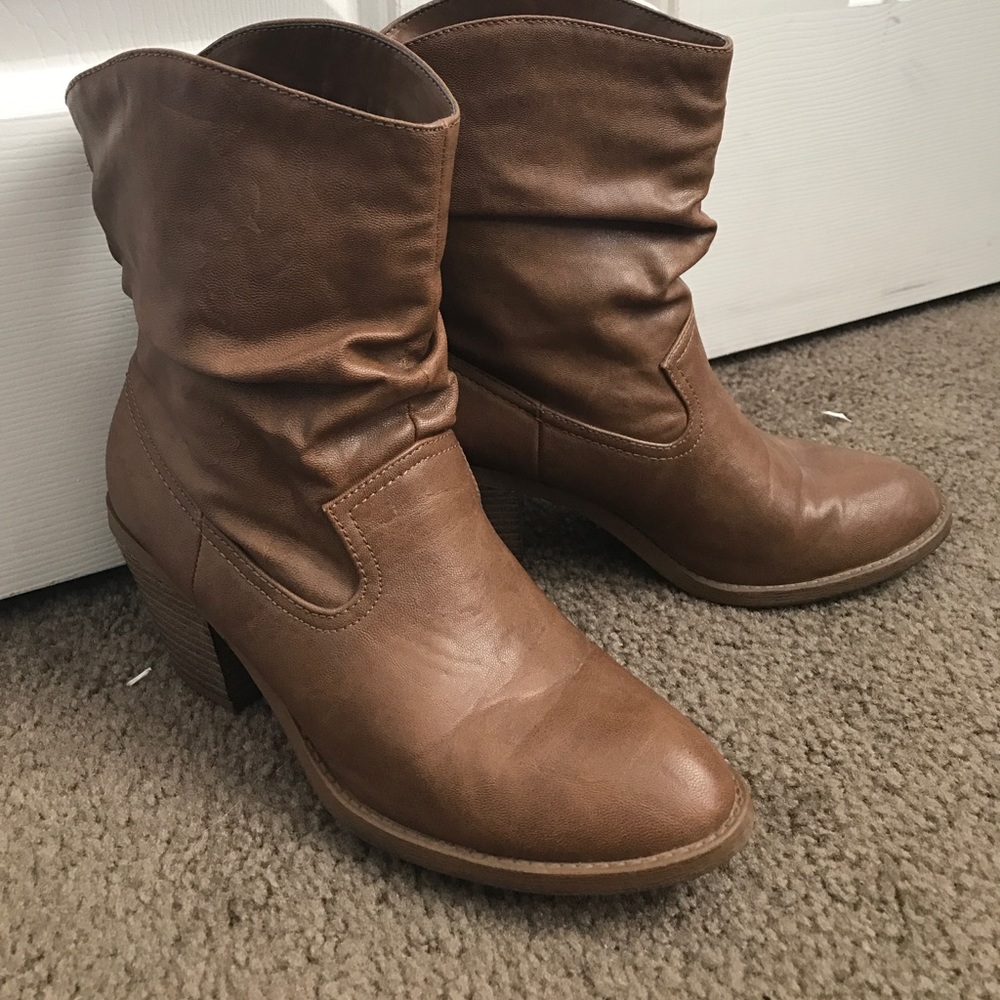 American Eagle Ankle Booties