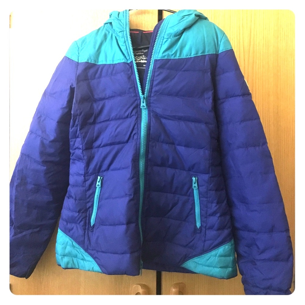 American Eagle lightweight down feather jacket
