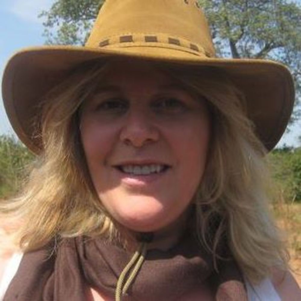 Meet your Posher, Karin