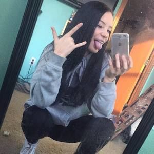 Meet your Posher, Suzie