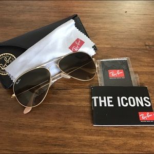 Ray Ban Classic Aviators