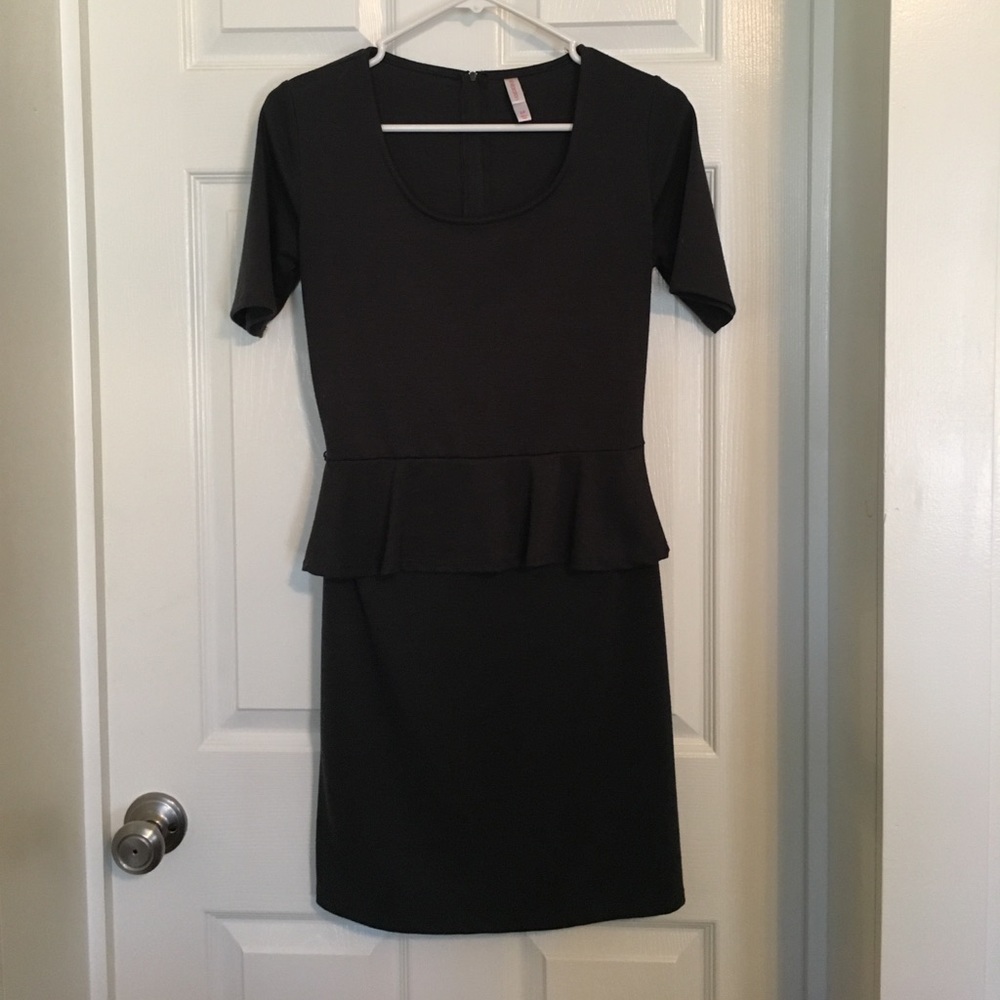Xhilaration - Gray Peplum Dress