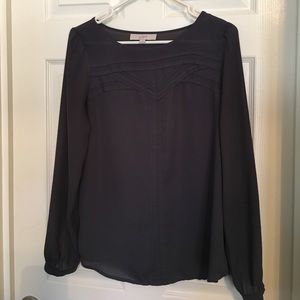 Loft - Small gray detailed blouse