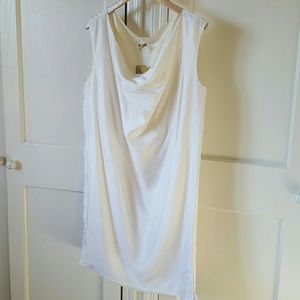 Minnie Rose White Sleeveless Flowy Sheath Dress