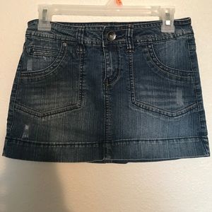 Jean mini skirt