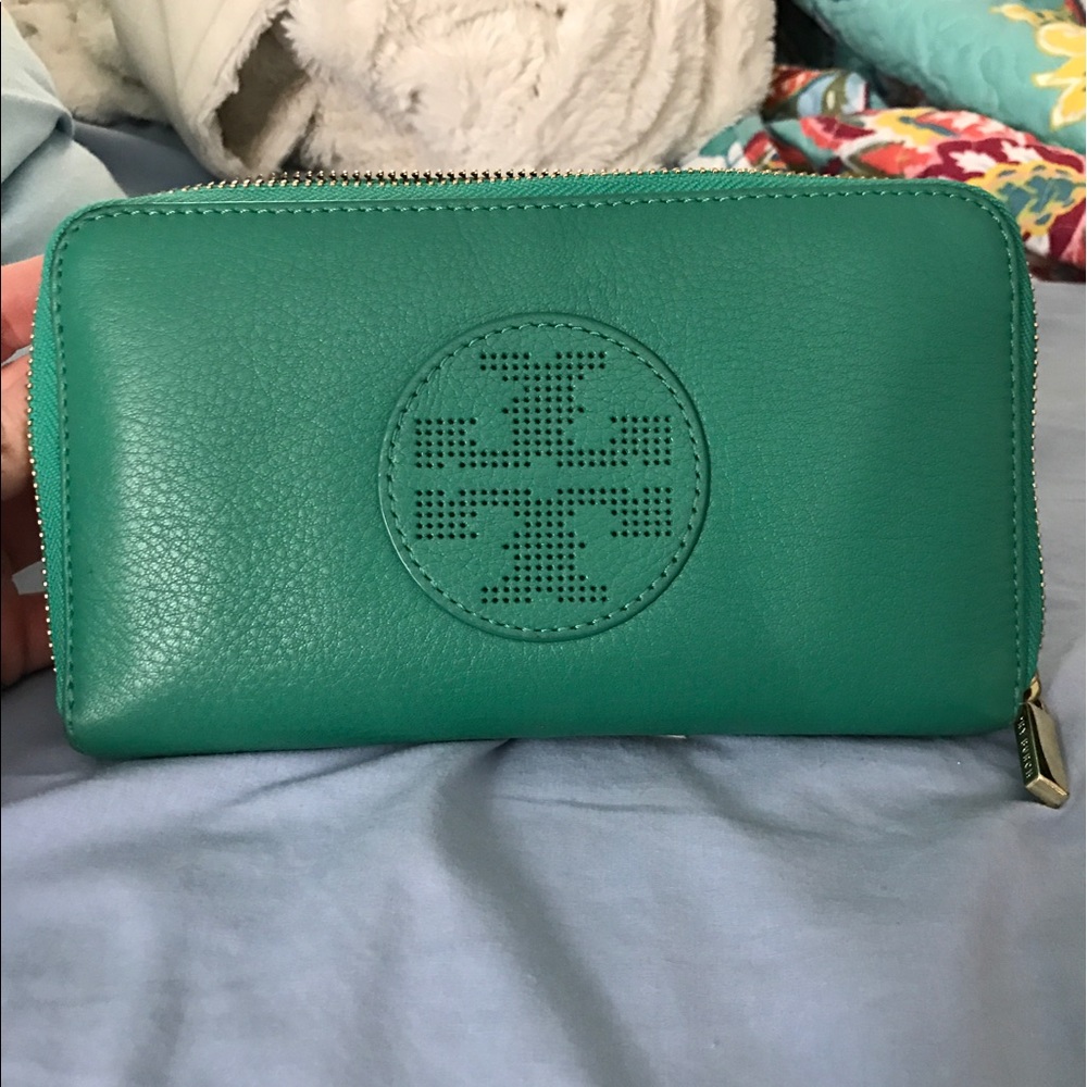 Tory Burch Kipp Continental wallet