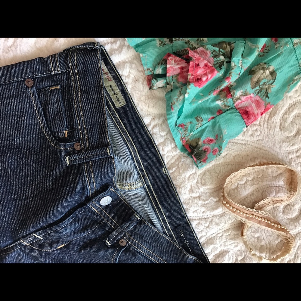 Citizens of Humanity Denim Capri Shorts - Picture 3 of 6