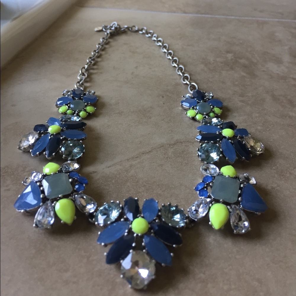 Stella & Dot Necklace