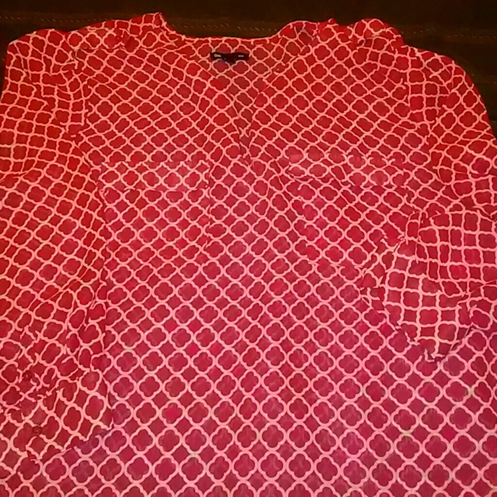 Gap shirt