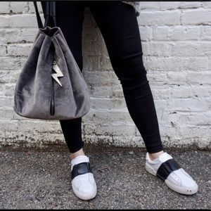 Lightening suede bagpack