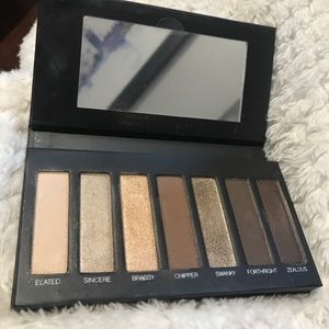 Younique Moodstruck Addiction Eyeshadow