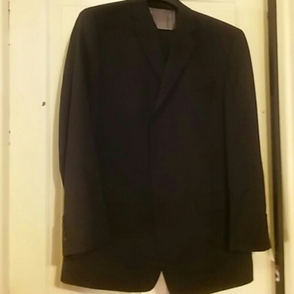 NWT Men's CALVIN KLEIN suit