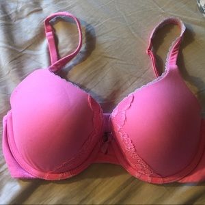 32D body by Victoria padded perfect coverage