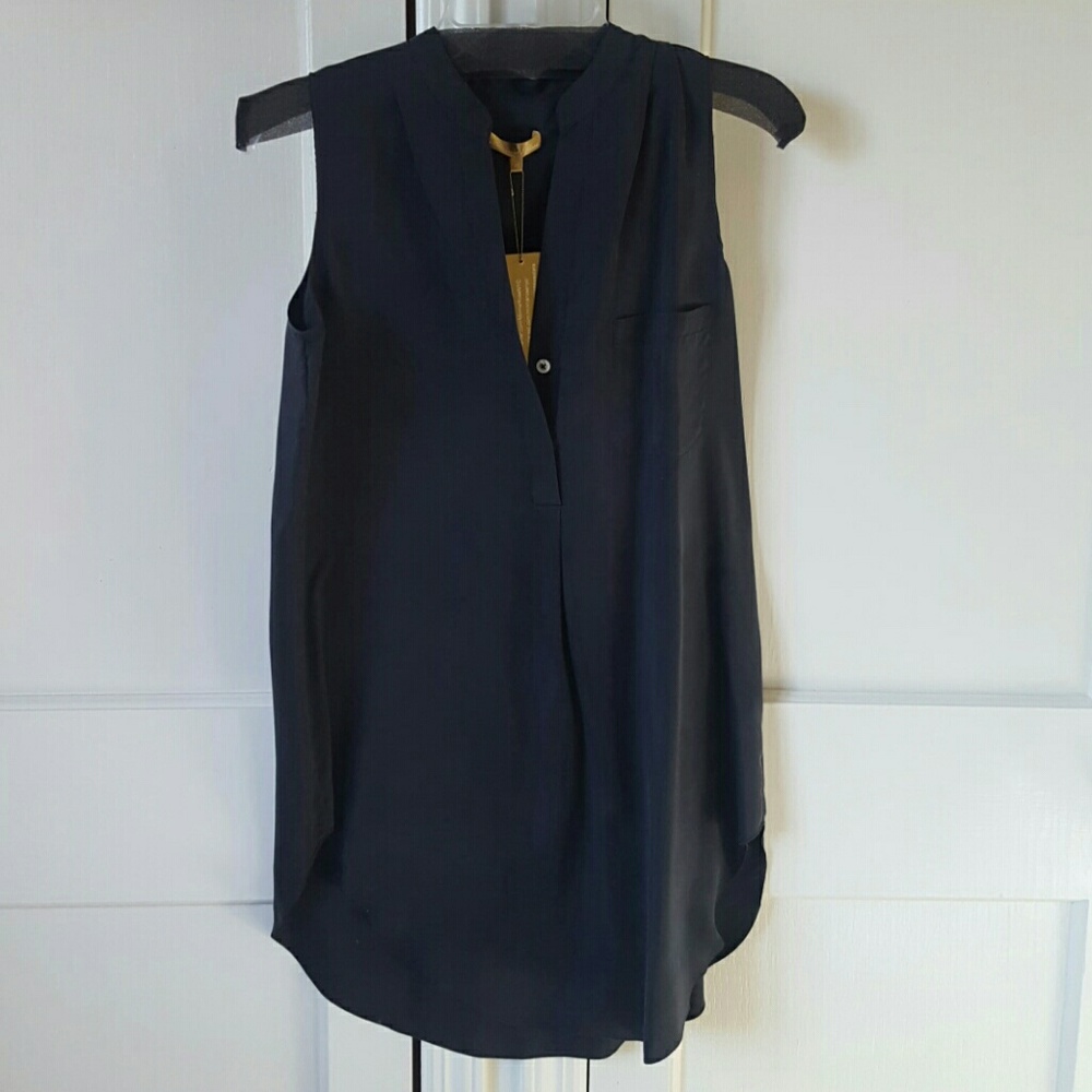 Minnie Rose Black Collarless Tunic