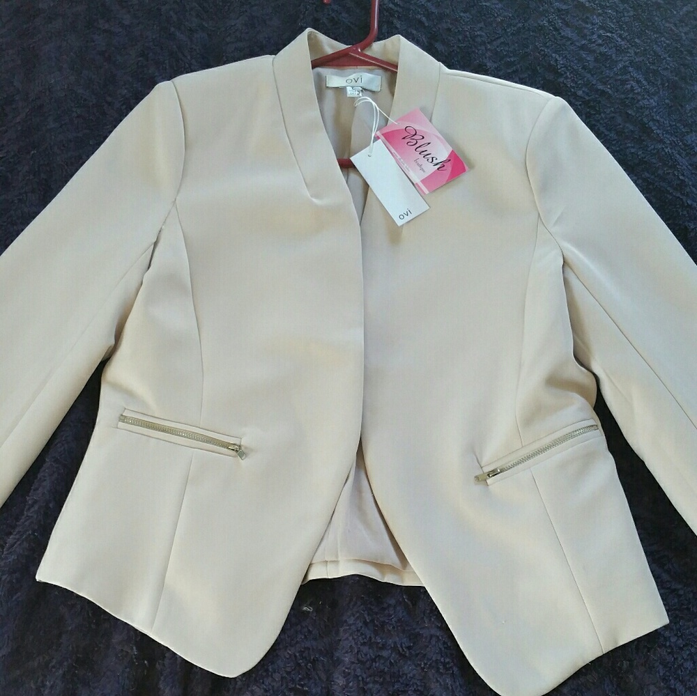 BNWT Beige jacket