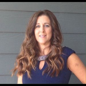 Meet your Posher, Robin