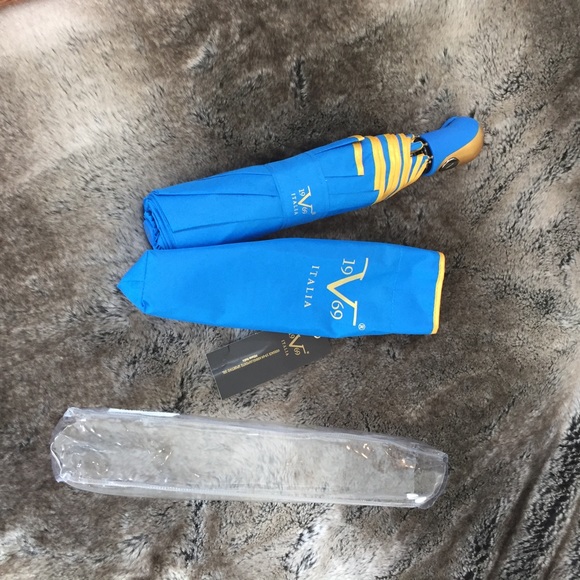 LAST ONE! NWT Versace 1969 Deluxe Umbrella - Picture 6 of 6