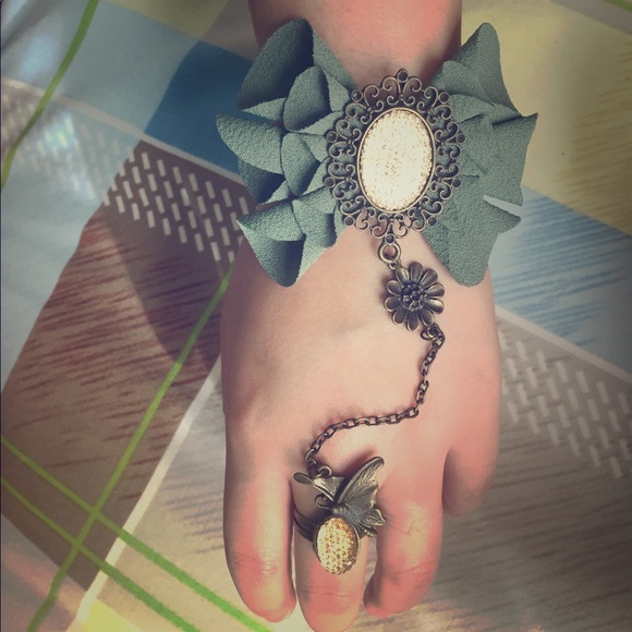 Accessories - Vintage bracelet