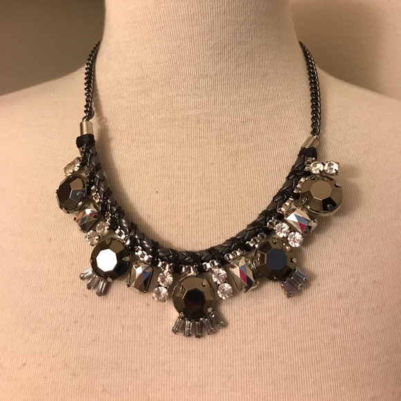 Gray Statement Necklace - Picture 1 of 2