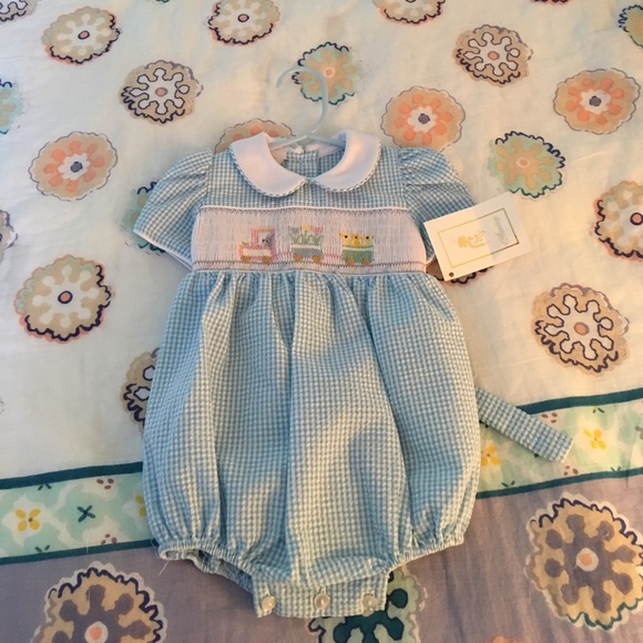 Anavani lux. smock 12 mo romper. NWT. Smock train - Picture 4 of 4