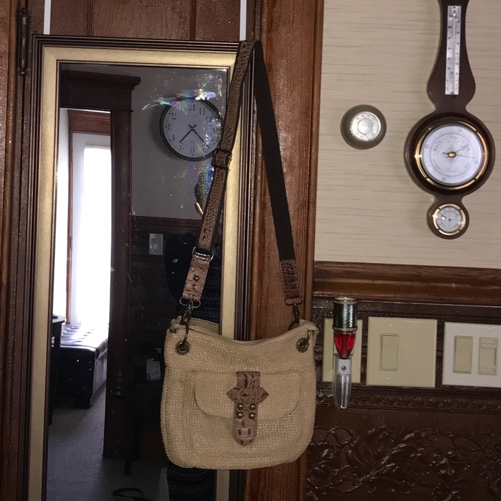 Crossbody/shoulder bag