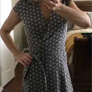 Black and white patterned dress.