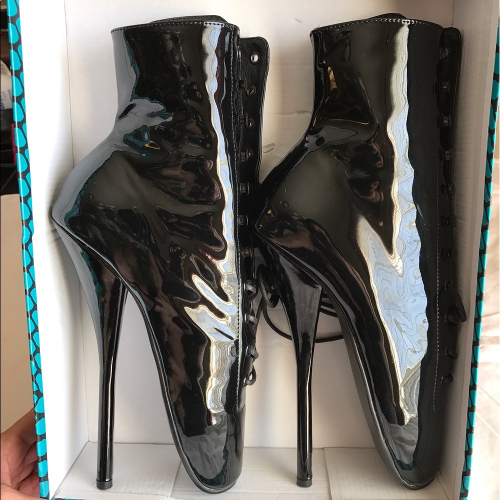 Brand New .Fetish ballerina heels