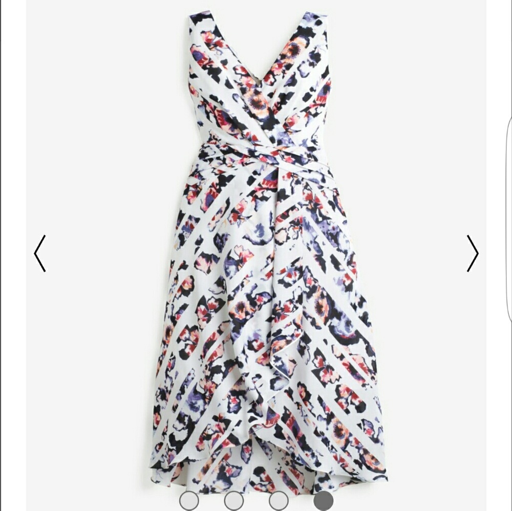 Beautiful dress brand new no tag