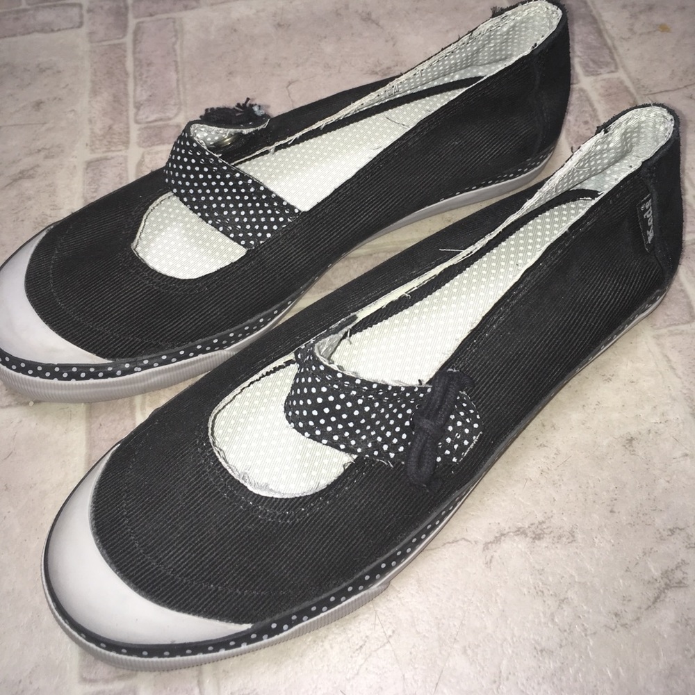 Cute Keds slip on shoes