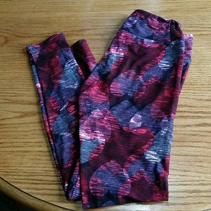 NWOT Lularoe valentines leggings