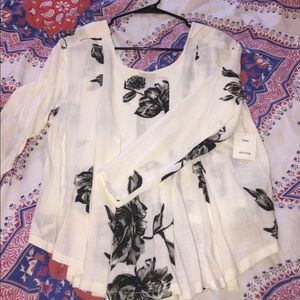 Urban outfitters floral top Urban outfitters floral top