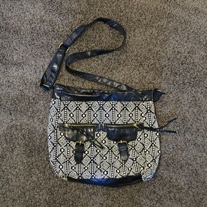 [ Mossimo ] Black + ivory crossbody handbag
