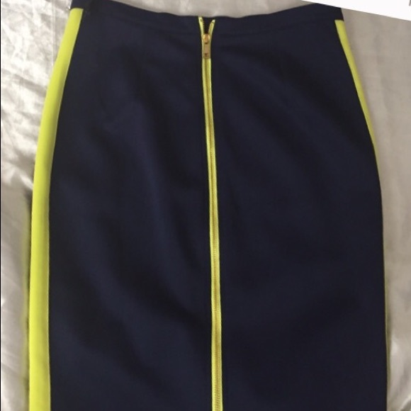 Forever 21 Dresses & Skirts - NWT Forever 21 bodycon pencil skirt Forever 21 Dresses & Skirts - NWT Forever 21 bodycon pencil skirt