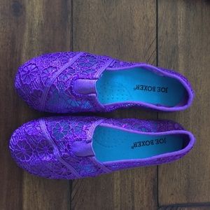 🆕Girls size 2 shoes