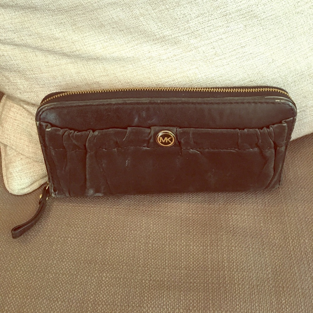 Michael Kors wallet