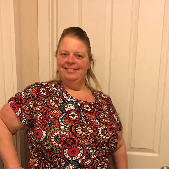 Meet your Posher, Tammy - Picture 3 of 8