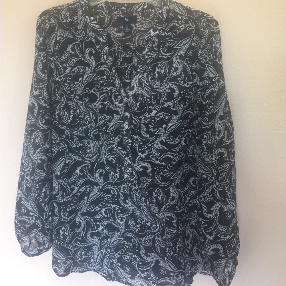 GAP black print blouse