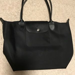 Black Longchamp Le Pliage Medium Bag