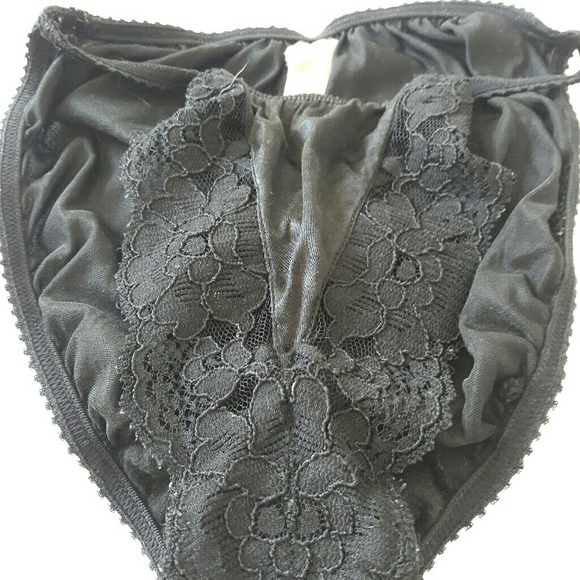 Panties - Picture 1 of 3