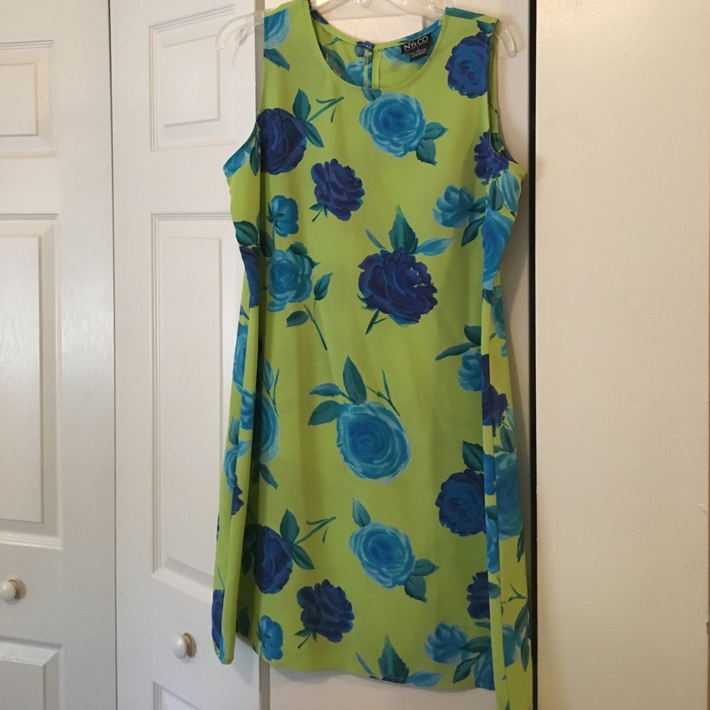 NY & Co spring dress