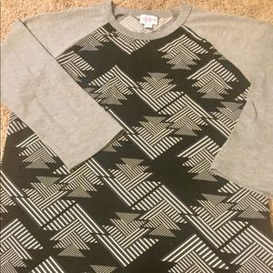 LuLaRoe Randy Raglan Sleeve Shirt