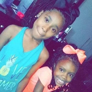 Meet your Posher, Sheila